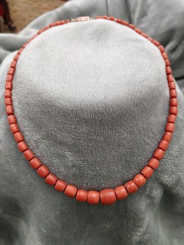 Collana antica corallo - antica, di